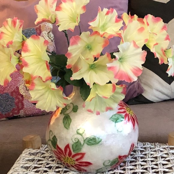 Handcrafted CAPIZ VASE Floral Philippines Red Green Yellow White Shimmery Lovely - Picture 2 of 8